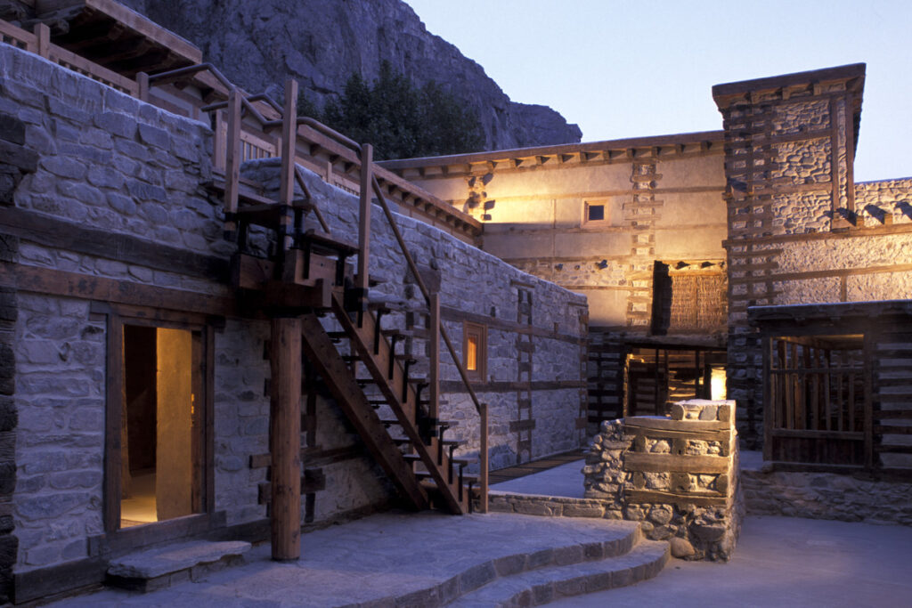 Shiggar fort