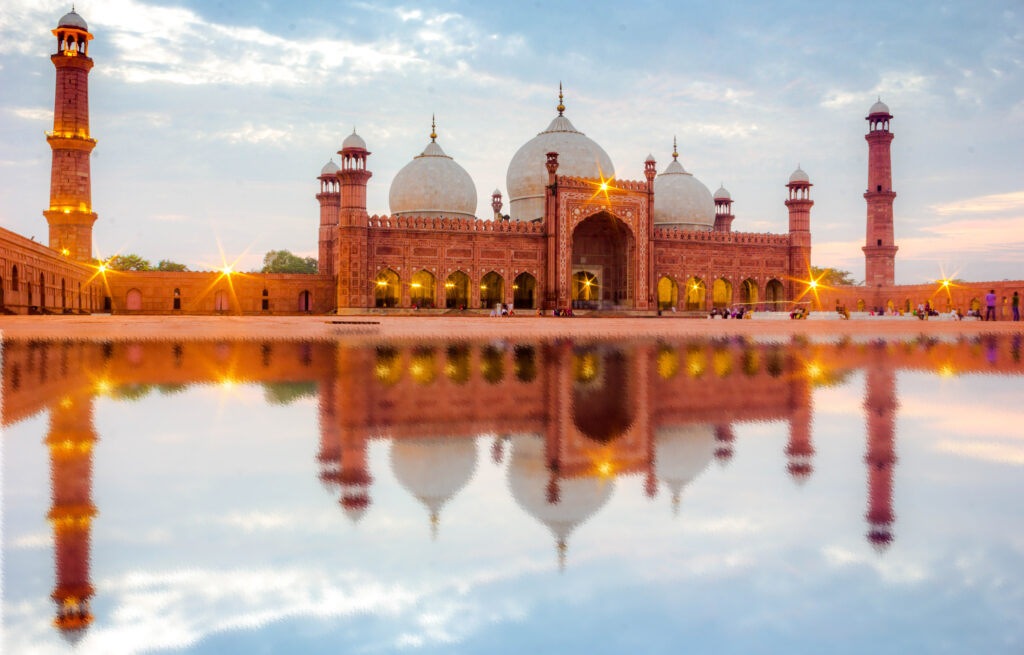 World Tourism Day, Punjab, Badshahi Mosque