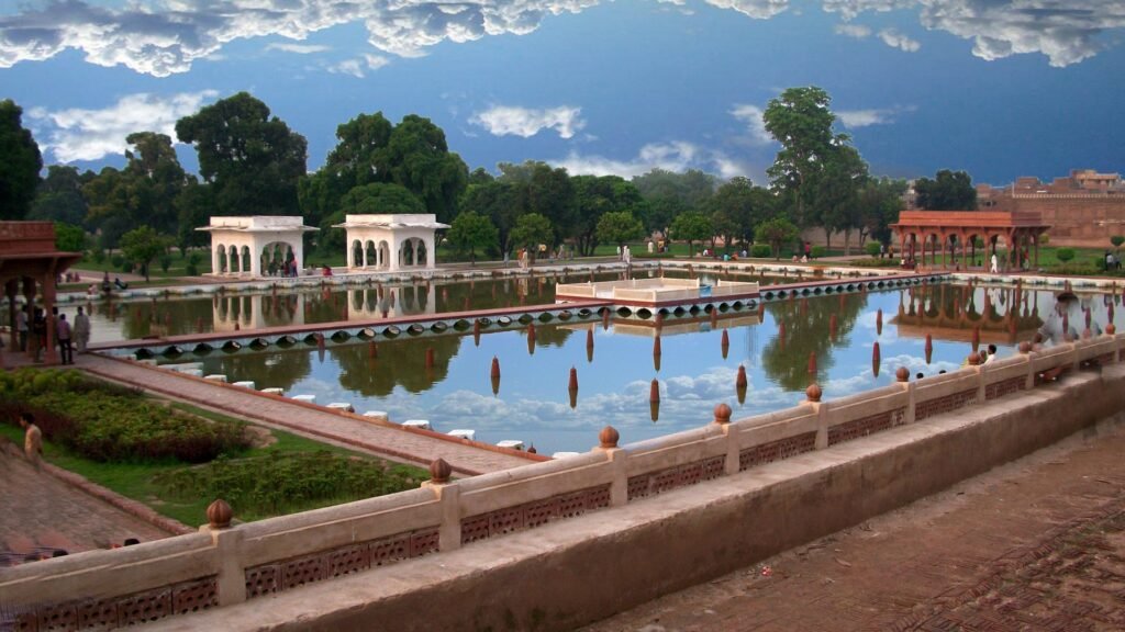 Lahore, Culture, History