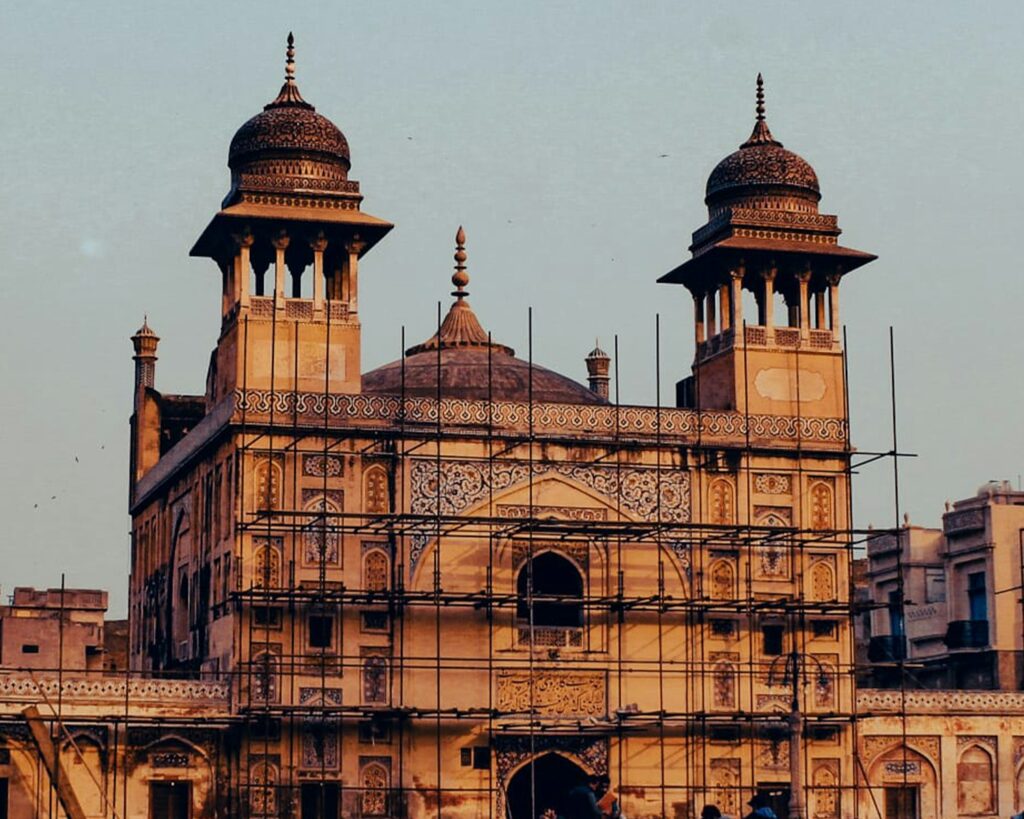Masjid Wazir Khan